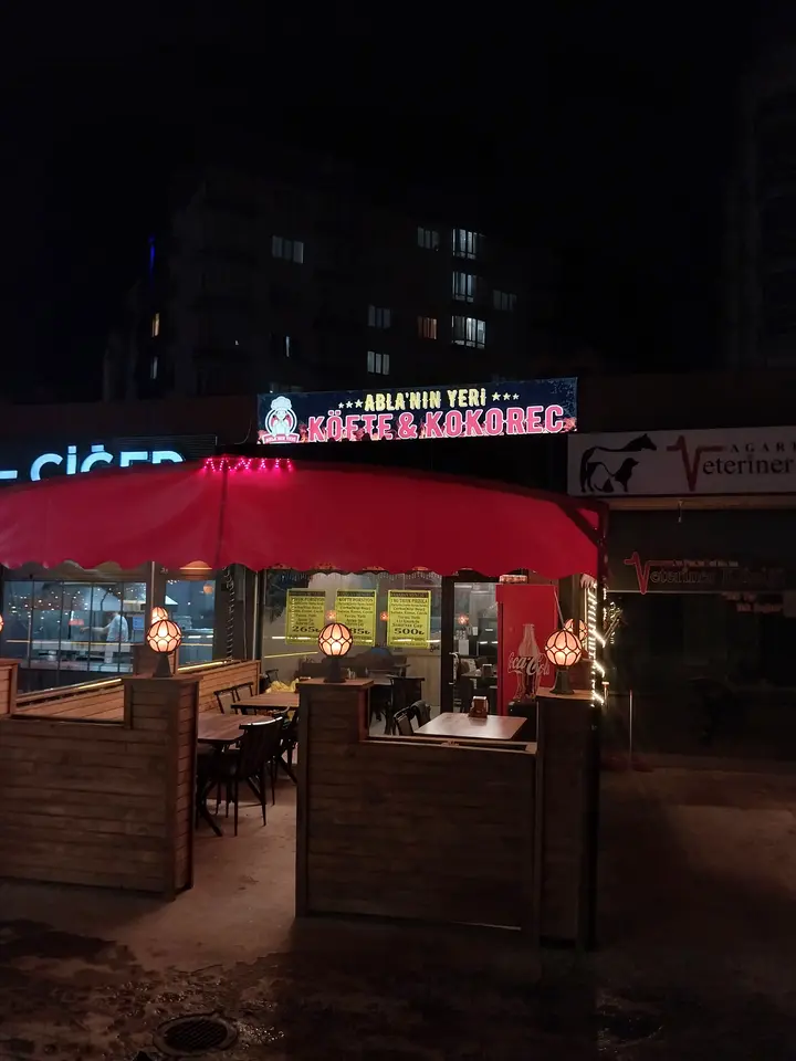 Ablanın Yeri Köfte Kokoreç