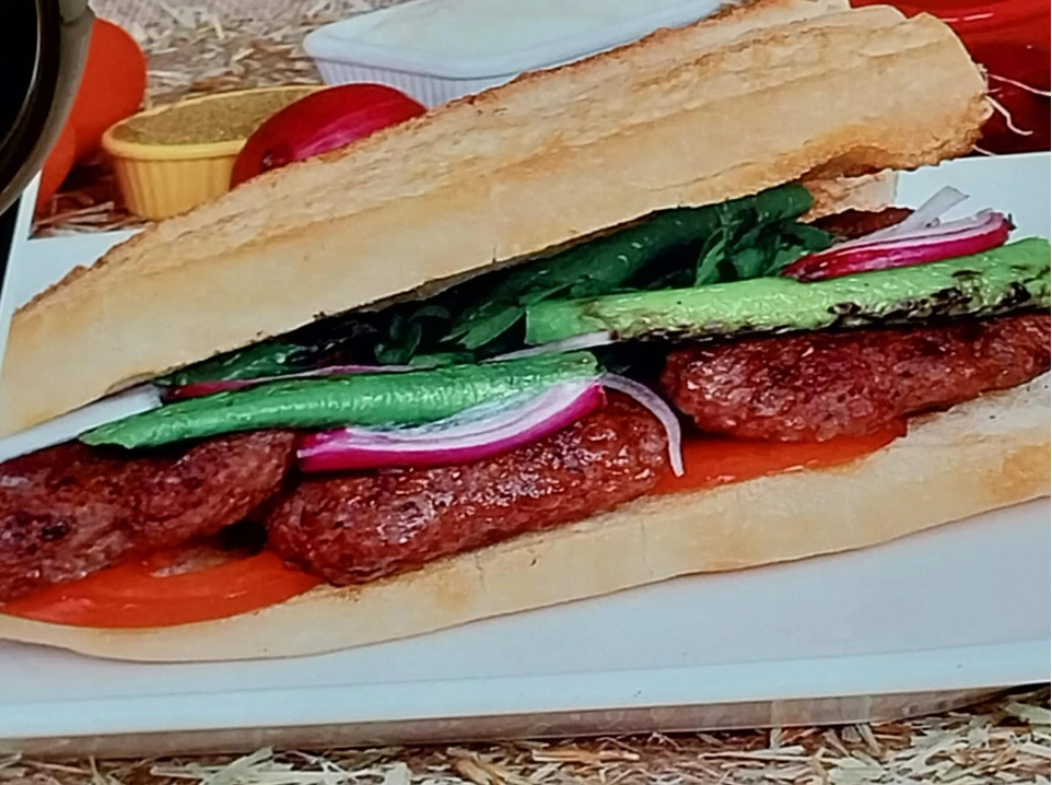 Konya Selçuklu Gece Köftecisi
